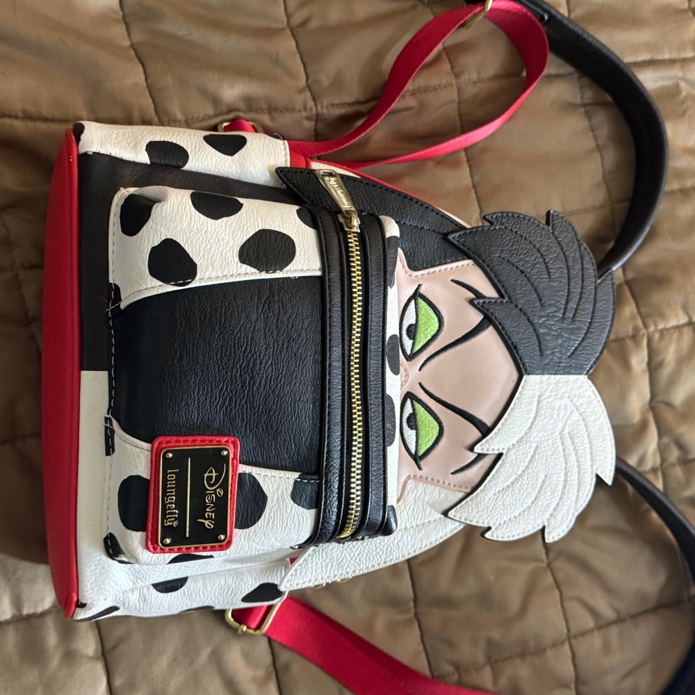 Loungefly Cruella De Vil Mini Backpack and wallet